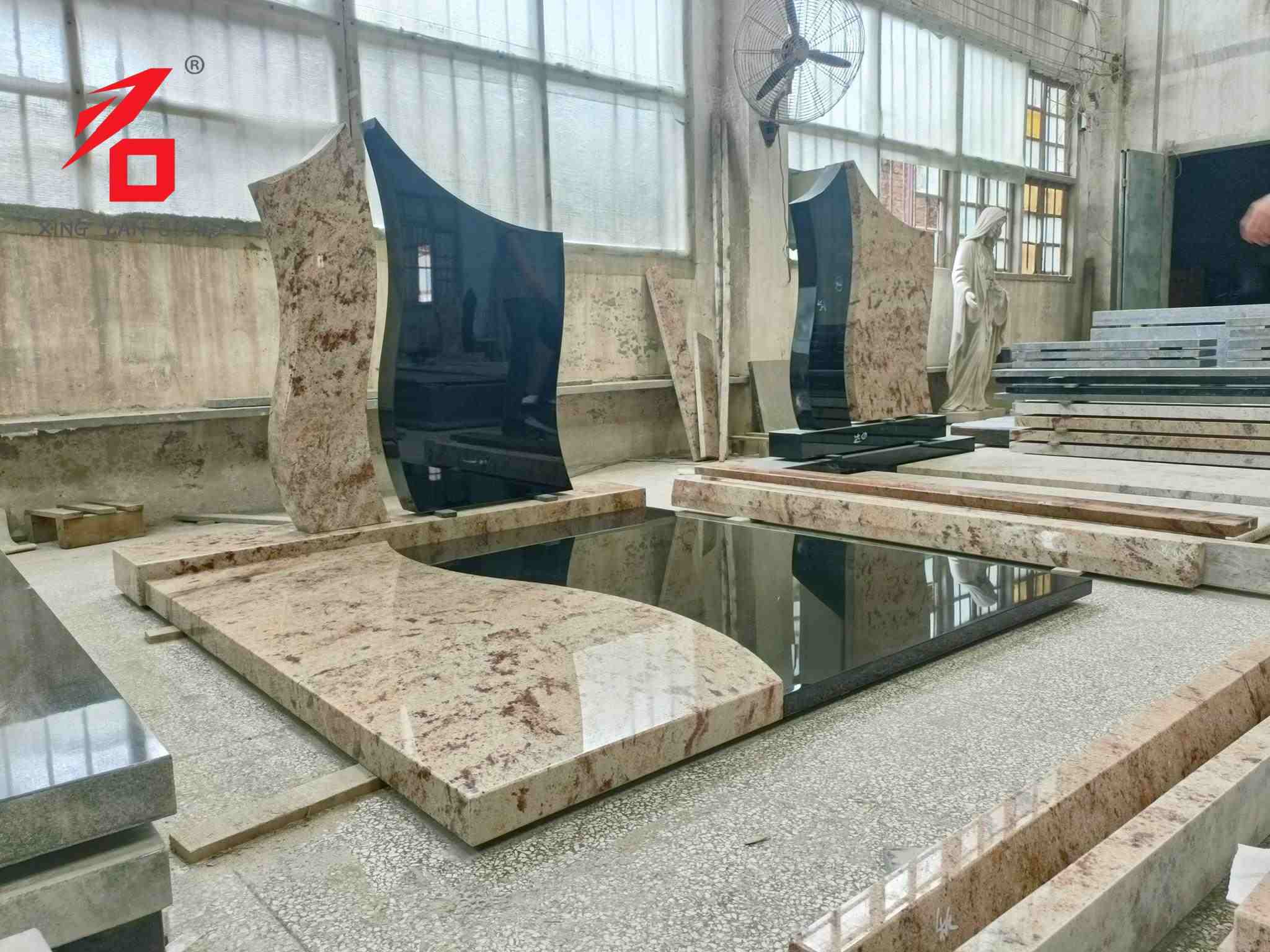 ఆస్ట్రేలియన్ కళాత్మక శిల్ప సమాధి